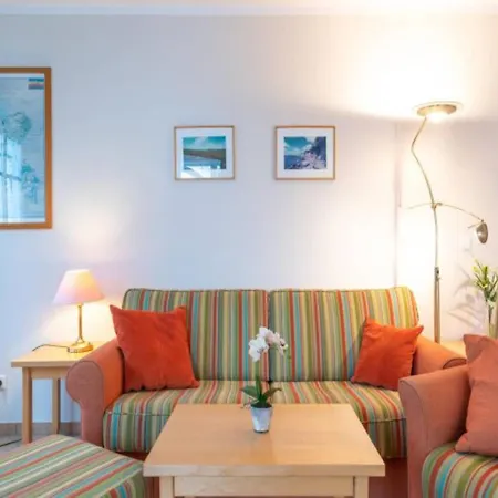 Mit Balkon Und Schwimmbadnutzung In Lejlighed Sellin (Rugen)